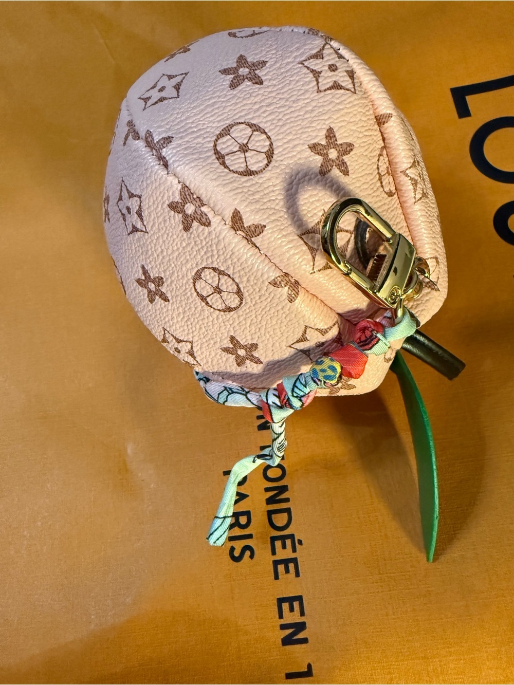 Pink Monogram Sphere Key Charm pouch - Picture 4 of 5